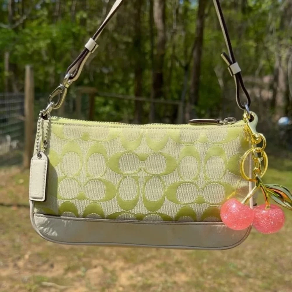 Coach Lime Green Demi Shoulder Bag 6094. Y2K - Picture 5 of 9